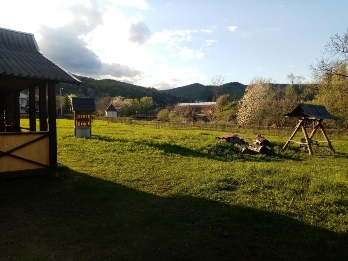 Садиба Федорчуків Гірська Хатина Sheshory Extérieur photo