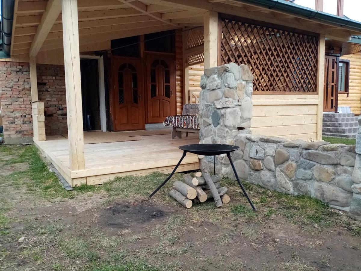 Садиба Федорчуків Гірська Хатина Sheshory Extérieur photo