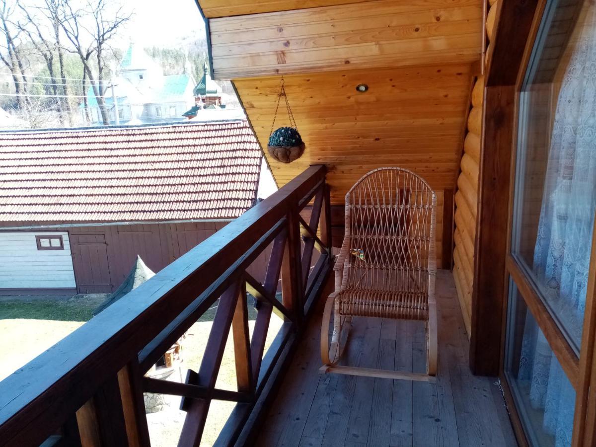 Садиба Федорчуків Гірська Хатина Sheshory Extérieur photo