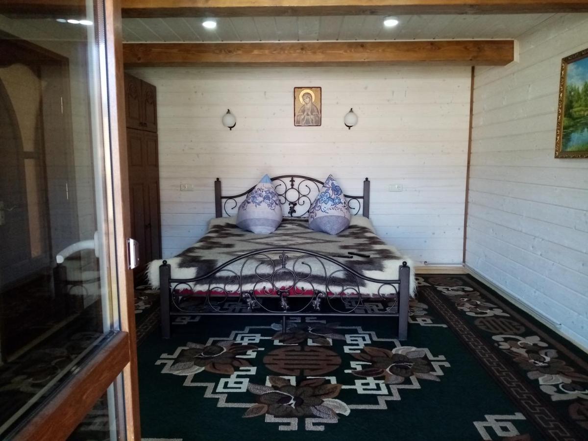 Садиба Федорчуків Гірська Хатина Sheshory Extérieur photo